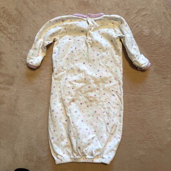 Baby Gown Lot NB–0-3M – Carter’s & Just One Year – Pink & White Floral & Heart P - Picture 10 of 11